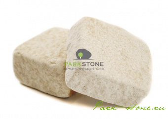 Брусчатка из камня песчаник колотая  галтованная белая 10х10 см , 10х20 см, брусчатка белая